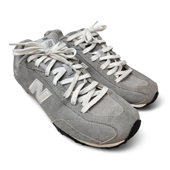 New Balance 442 Cross Training Shoes Women's Light Grey Suede Low Top Lace Up 8 - Picture 1 of 9